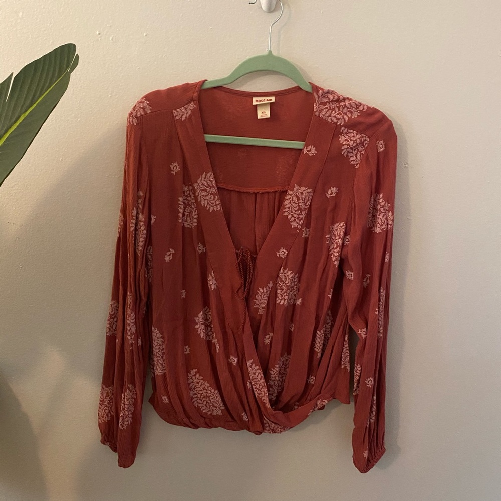 Red Patterned Wrap-Like Blouse